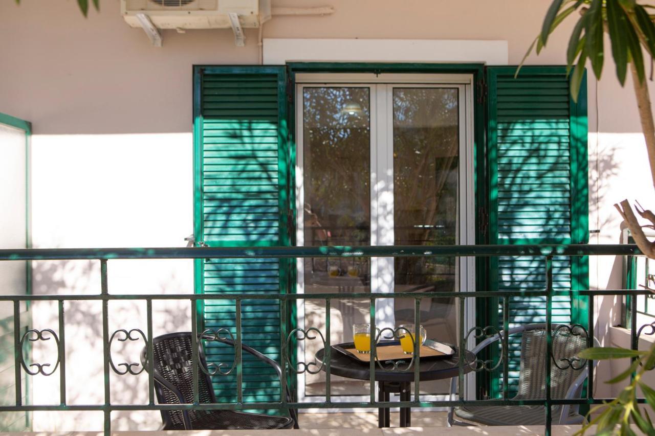 Spacious Studios Lefkada Mountain View Near Beach Dragano Exterior photo